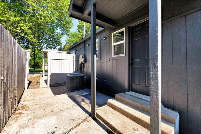 203 Broad Street, Mckinney, TX 75069