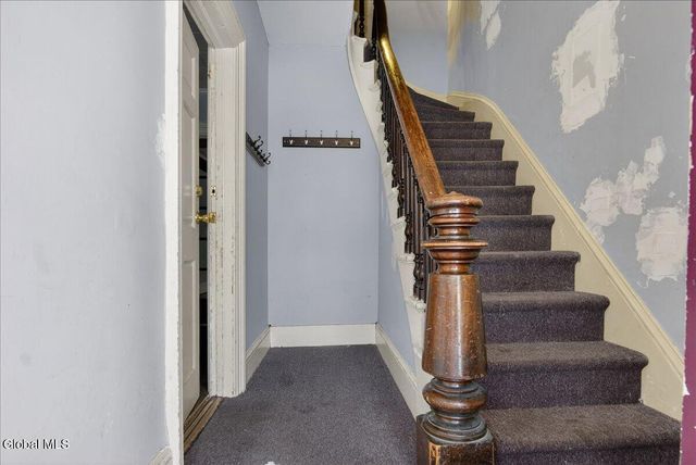 35 Grant Street, Cohoes, NY 12047