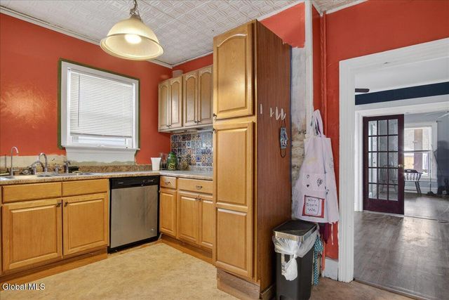 35 Grant Street, Cohoes, NY 12047