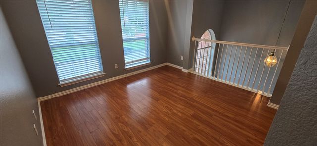 5725 Champion Court, Arlington, TX 76017