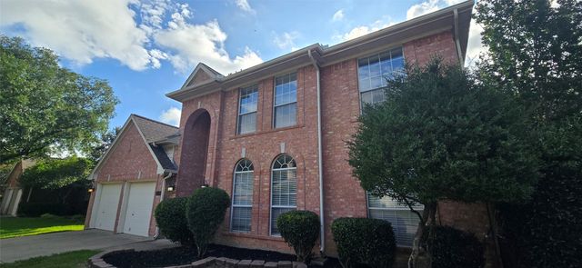 5725 Champion Court, Arlington, TX 76017