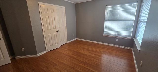 5725 Champion Court, Arlington, TX 76017