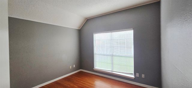 5725 Champion Court, Arlington, TX 76017