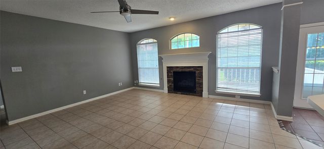 5725 Champion Court, Arlington, TX 76017