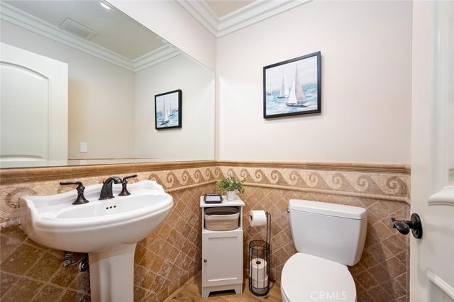 1520 N El Camino Real 26, San Clemente, CA 92672