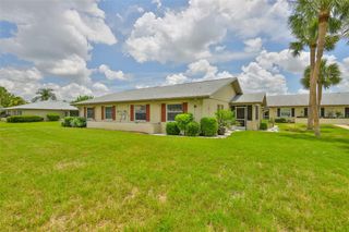 1905 CANTERBURY LANE 17, Sun City Center, FL 33573