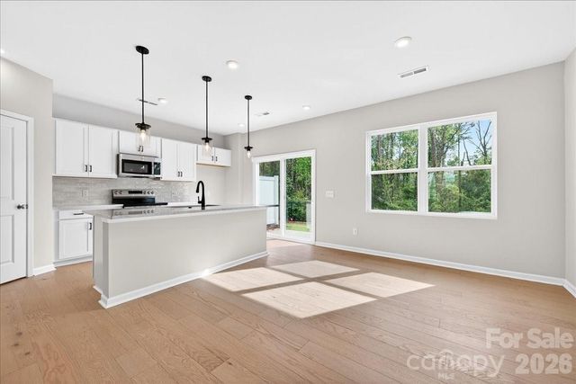 6053 Longar Lane, Charlotte, NC 28269