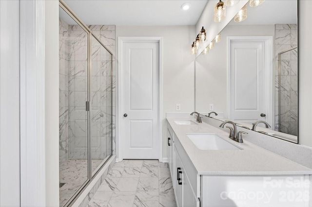 6053 Longar Lane, Charlotte, NC 28269