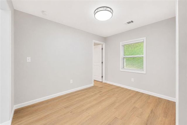 1639 Bridgeport Drive NW, Atlanta, GA 30318