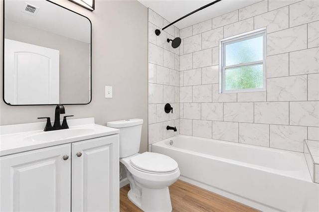 1639 Bridgeport Drive NW, Atlanta, GA 30318