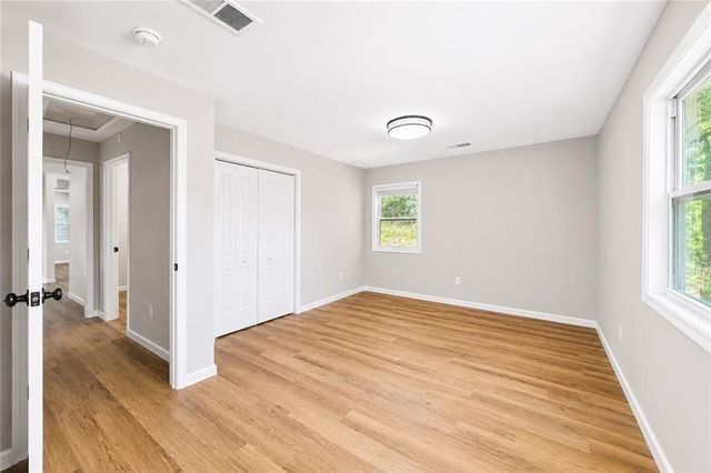 1639 Bridgeport Drive NW, Atlanta, GA 30318
