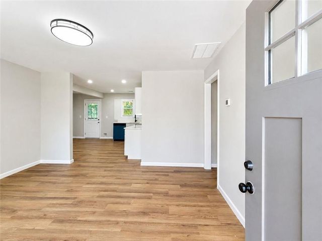 1639 Bridgeport Drive NW, Atlanta, GA 30318