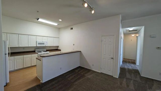 12360 Carmel Country Road 307, San Diego, CA 92130