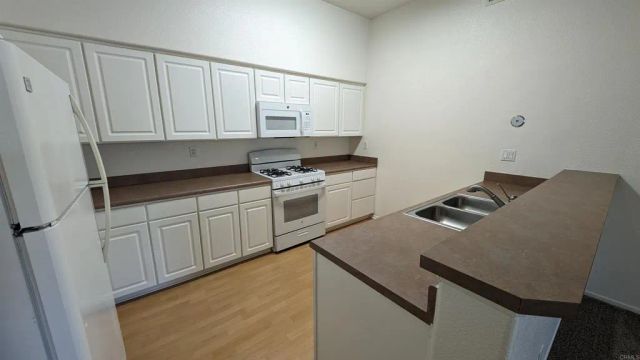 12360 Carmel Country Road 307, San Diego, CA 92130