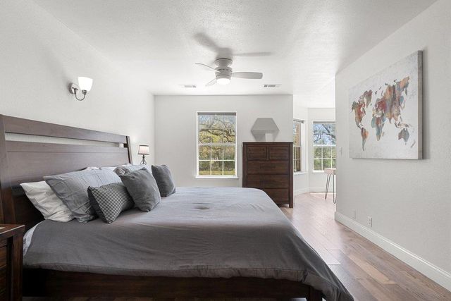 8139 Ozark DR, San Marcos, TX 78666