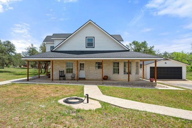 8139 Ozark DR, San Marcos, TX 78666