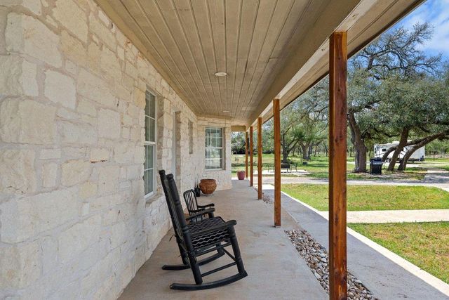 8139 Ozark DR, San Marcos, TX 78666