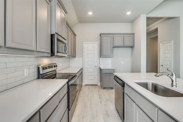 6206 Horizon Drive, Midlothian, TX 76065