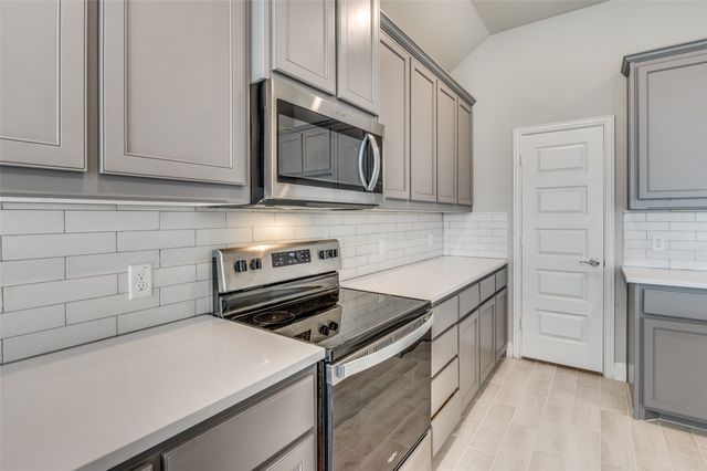 6206 Horizon Drive, Midlothian, TX 76065