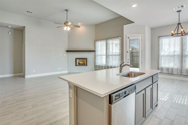 6206 Horizon Drive, Midlothian, TX 76065