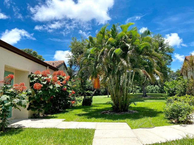21952 Cypress Drive 40, Boca Raton, FL 33433
