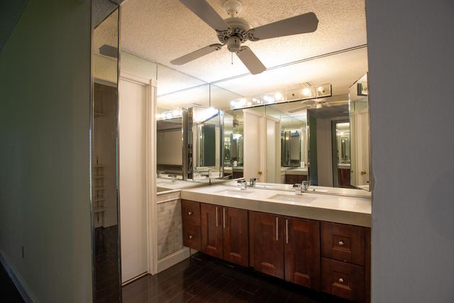 21952 Cypress Drive 40, Boca Raton, FL 33433