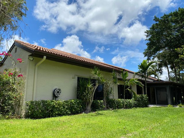 21952 Cypress Drive 40, Boca Raton, FL 33433