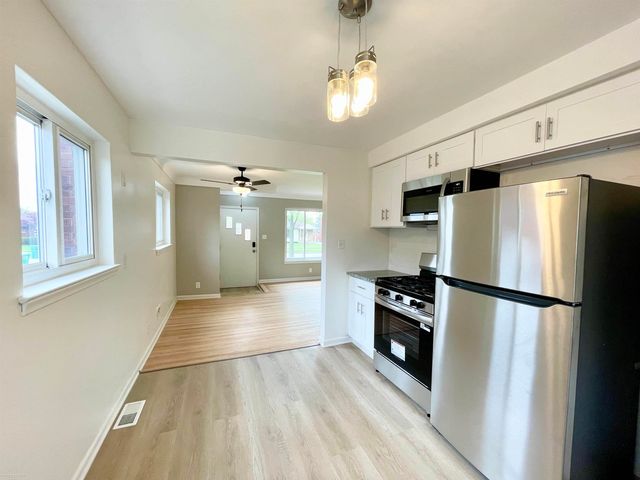 19054 Lister Street, Eastpointe, MI 48021