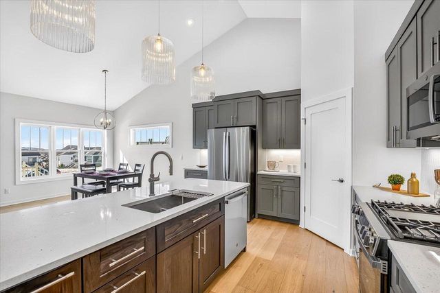 1146 Irene Court, Waunakee, WI 53597