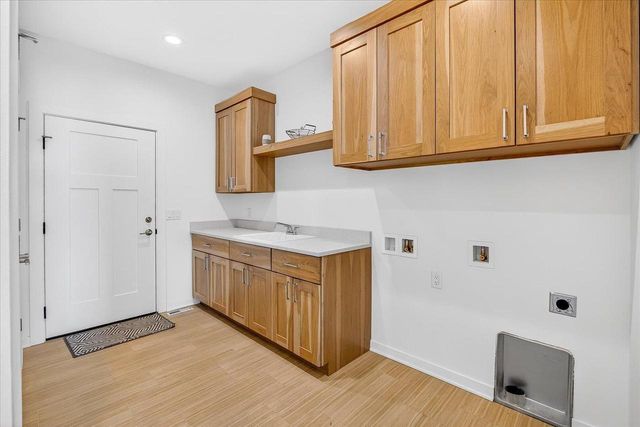 1146 Irene Court, Waunakee, WI 53597