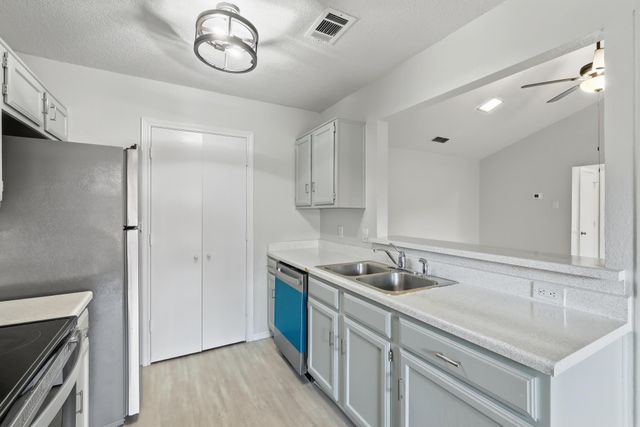 2308 Carol Good Lane, Carrollton, TX 75006