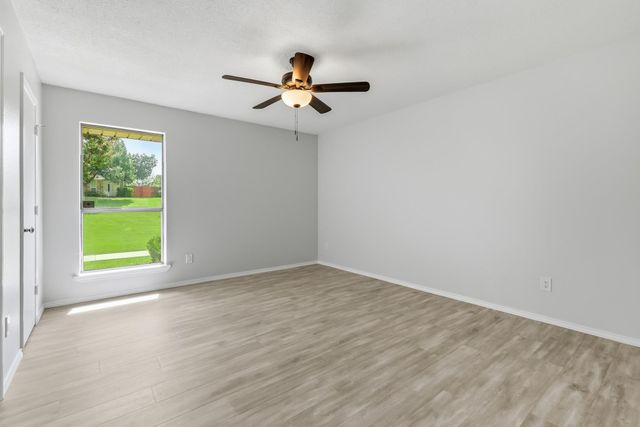 2308 Carol Good Lane, Carrollton, TX 75006