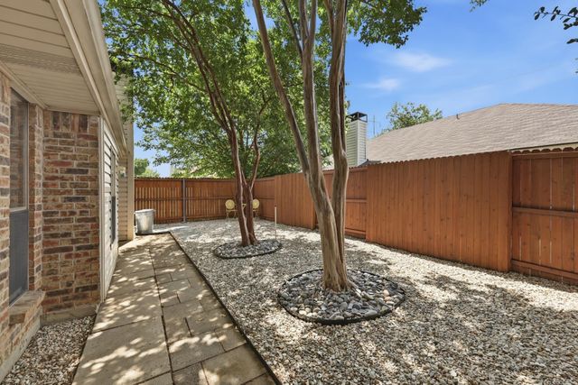2308 Carol Good Lane, Carrollton, TX 75006
