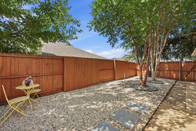 2308 Carol Good Lane, Carrollton, TX 75006