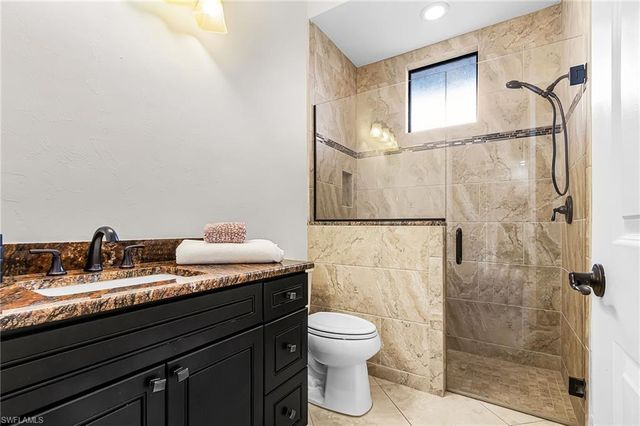 4928 SW 11th PL, Cape Coral, FL 33914