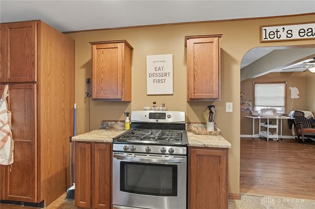 11591 Lower Valley Pike, Medway, OH 45341