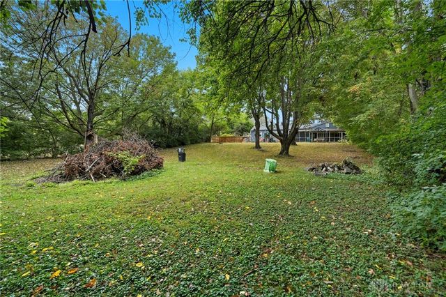 11591 Lower Valley Pike, Medway, OH 45341