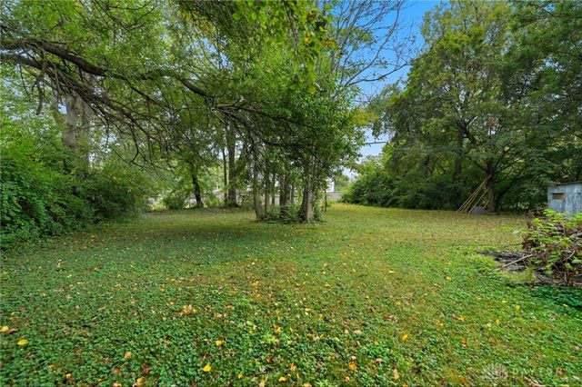 11591 Lower Valley Pike, Medway, OH 45341