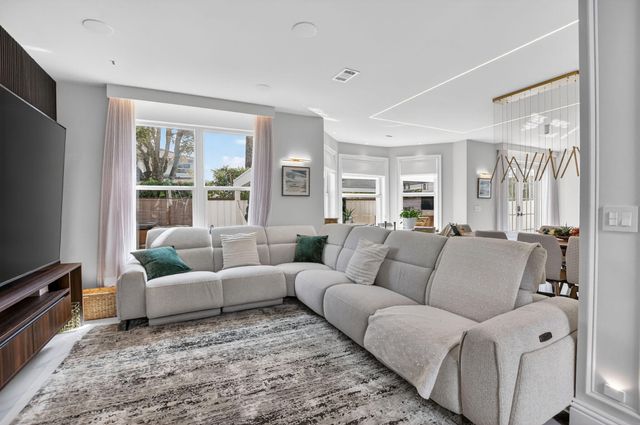 11038 Baybreeze Way, Boca Raton, FL 33428