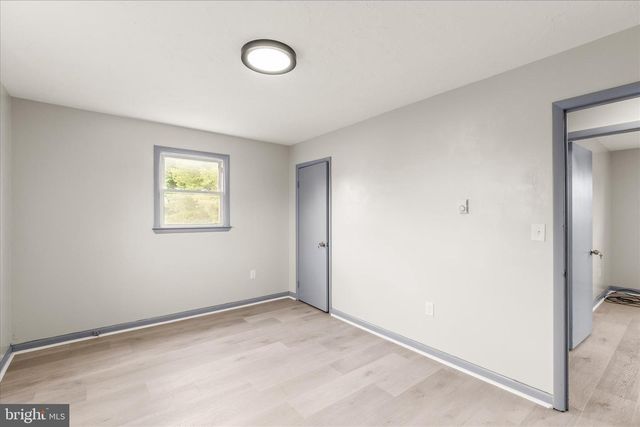 2 CAROLE CT, Gettysburg, PA 17325