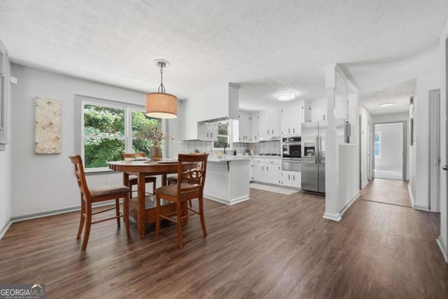 1484 Dupree Road, Woodstock, GA 30189