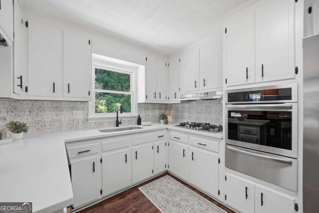 1484 Dupree Road, Woodstock, GA 30189