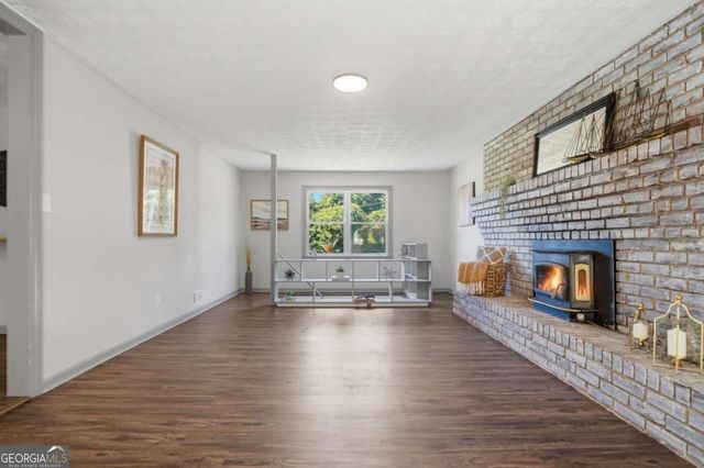 1484 Dupree Road, Woodstock, GA 30189