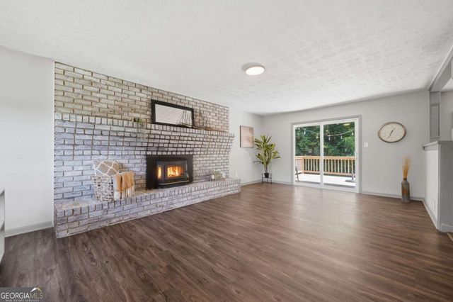 1484 Dupree Road, Woodstock, GA 30189