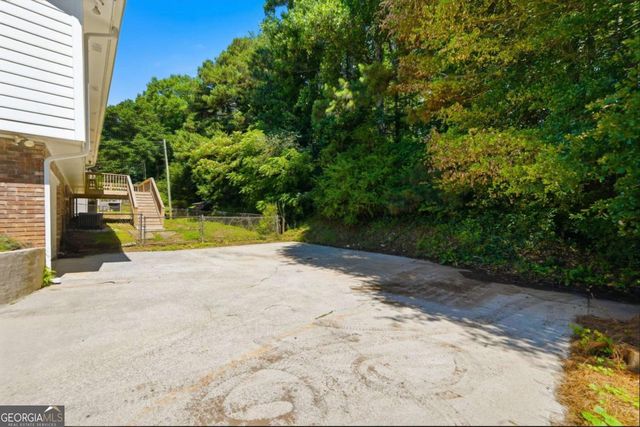 1484 Dupree Road, Woodstock, GA 30189