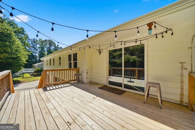 1484 Dupree Road, Woodstock, GA 30189