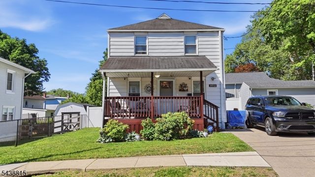 892 Gates St, Phillipsburg Town, NJ 08865