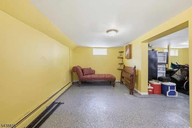892 Gates St, Phillipsburg Town, NJ 08865