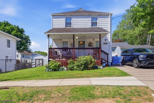 892 Gates St, Phillipsburg Town, NJ 08865