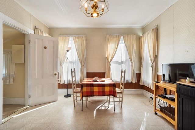 9 Lookout Terrace, Lynn, MA 01902